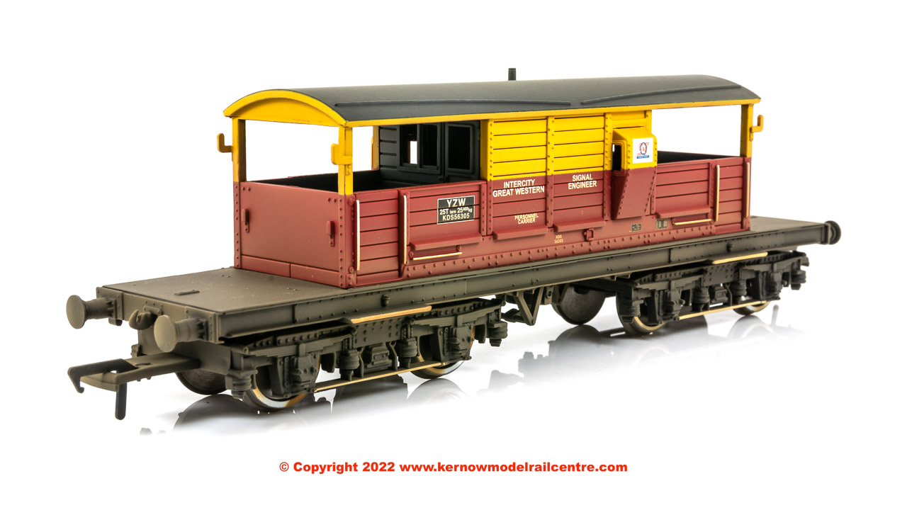 33-831 Bachmann 25 Ton Queen Mary Brake Van YZW number KDS 56305 in SatLink livery with weathered finish